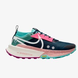 Womens Nike Zegama 2 Trail Running Shoes size 8